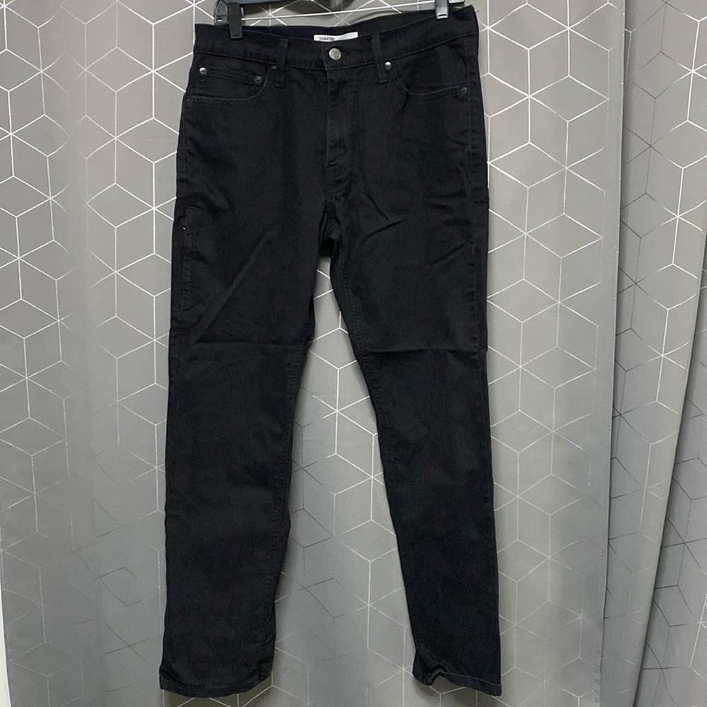 Levi signature athletic 32/30